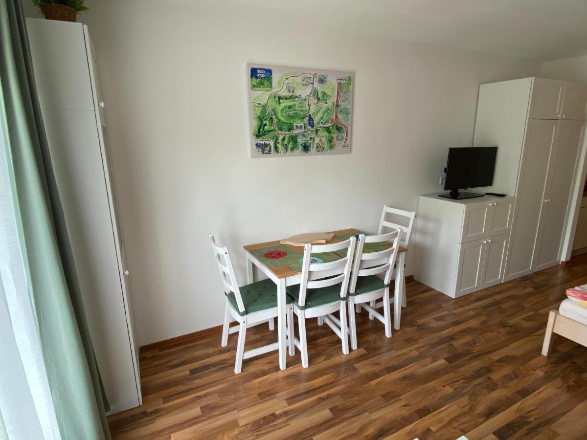Inn Apartment Piesendorf Bagian luar foto